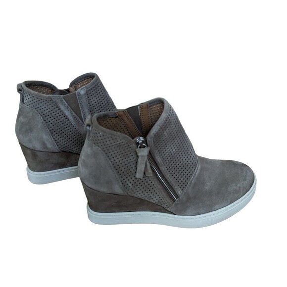 Sofft Bellview Taupe Suede Wedge Sneaker Women's Size 10M - Picture 1 of 7